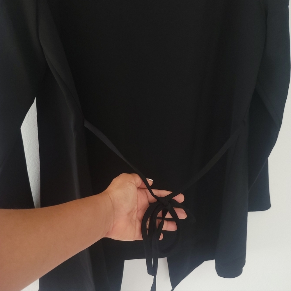 Chicos Cardigan Elegant Black Women's Size 1  NWT - Picture 5 of 7